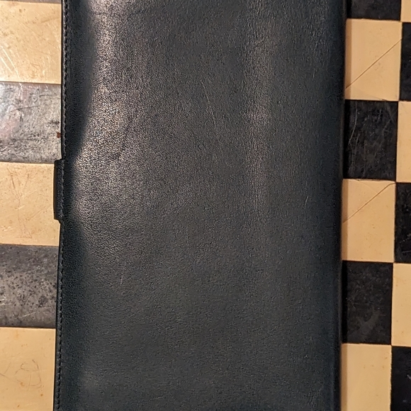 Royce NYC navy leather passport wallet.  New in box. buttery smooth leather! - Picture 5 of 7